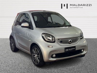 smart Fortwo Cabrio Cabrio eq Passion 22kW del 2019 usata a Bari