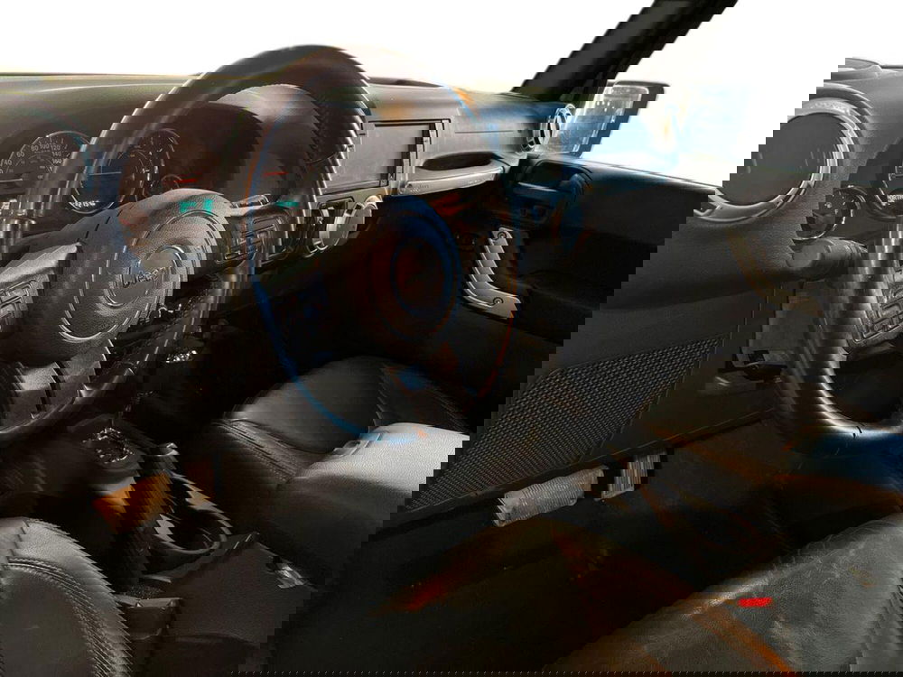 Jeep Wrangler Unlimited usata a Bari (20)