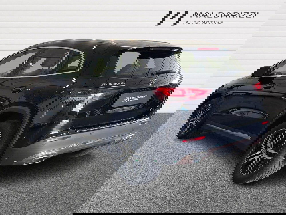 Mercedes-Benz GLA SUV usata a Bari (4)