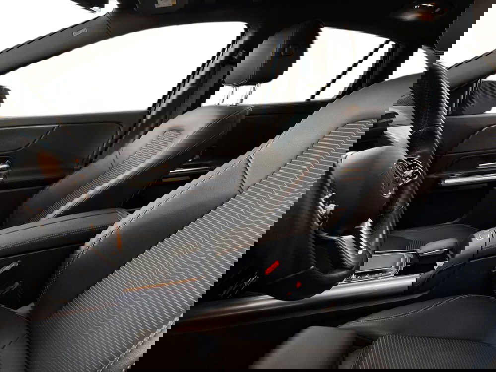 Mercedes-Benz GLA SUV usata a Bari (7)