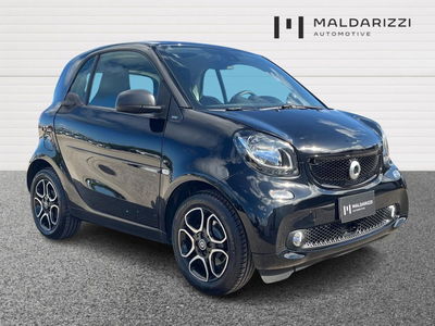 smart Fortwo 70 1.0 twinamic Superpassion del 2019 usata a Bari