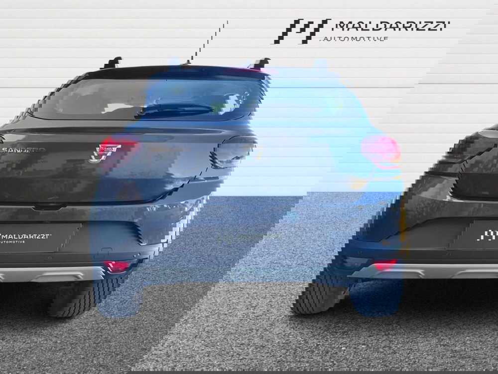 Dacia Sandero usata a Bari (13)