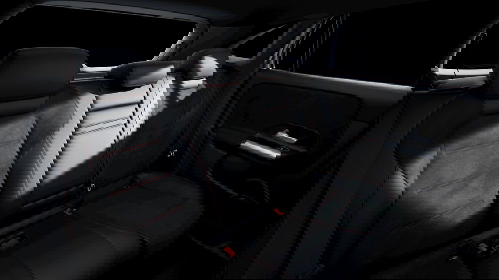 Mercedes-Benz EQA nuova a Milano (7)