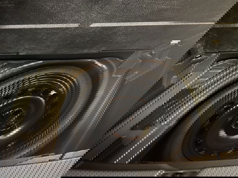 Volkswagen T-Cross nuova a Padova (15)