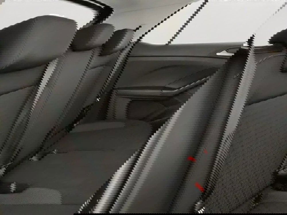 Volkswagen T-Cross usata a Padova (7)