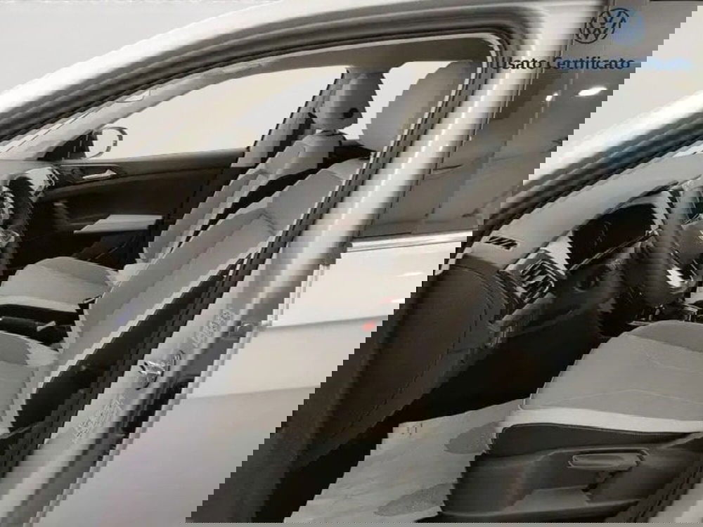 Volkswagen T-Cross nuova a Padova (6)