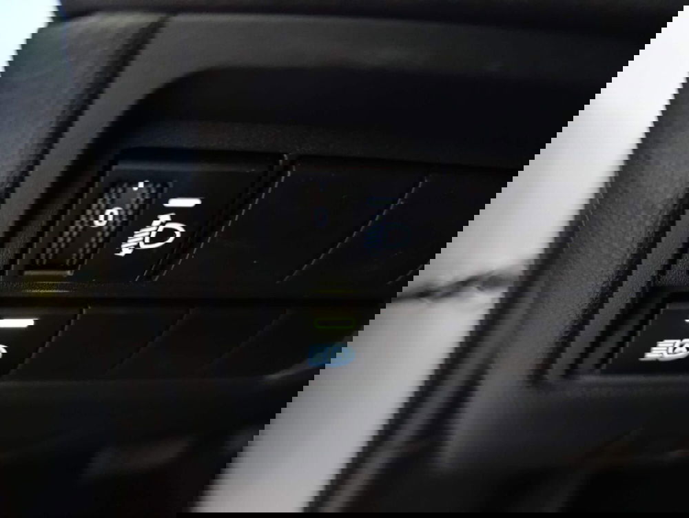 Toyota Yaris Cross usata a Ferrara (14)