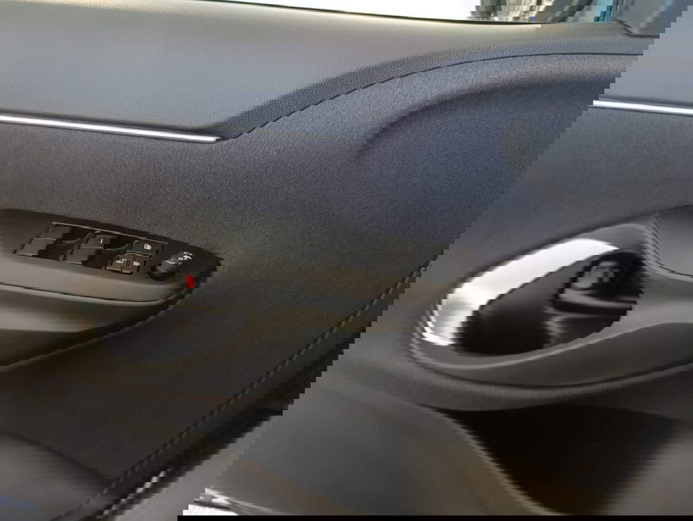Toyota Yaris Cross usata a Ferrara (15)