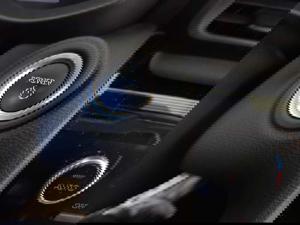 Toyota Yaris Cross usata a Ferrara (18)