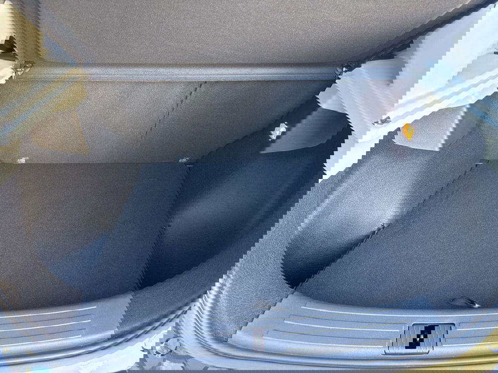 Mg ZS (2021-->) usata a Ferrara (7)