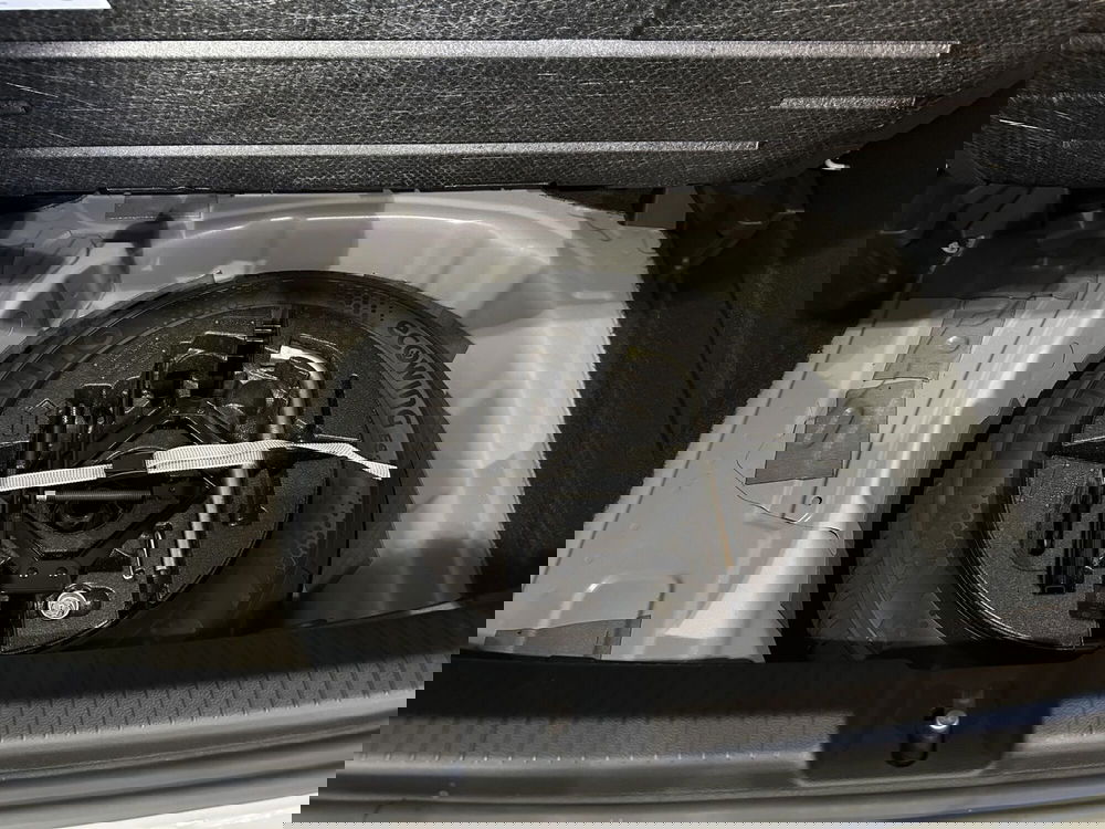 Volkswagen Polo nuova a Padova (14)