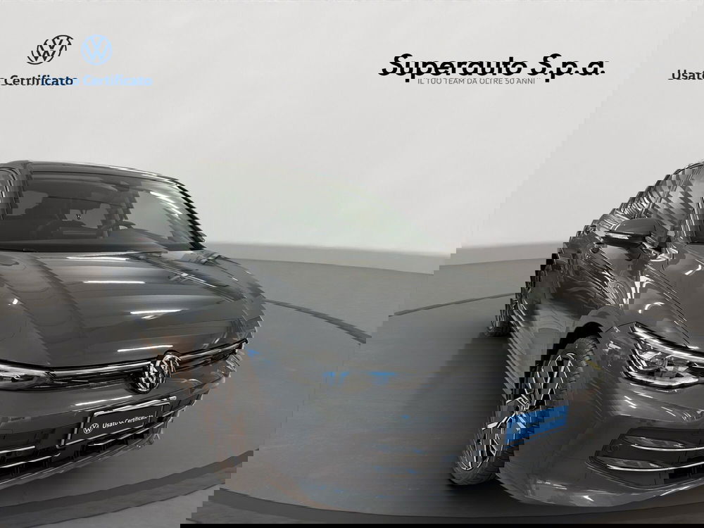 Volkswagen Golf nuova a Padova (3)