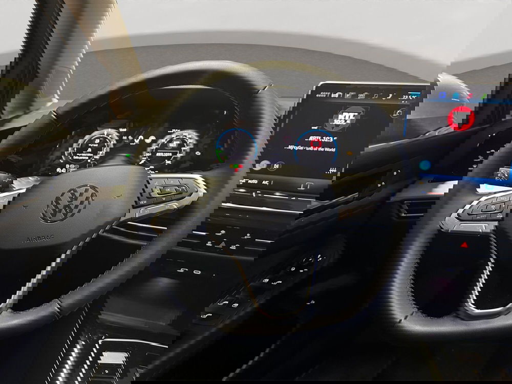 Volkswagen Golf nuova a Padova (10)