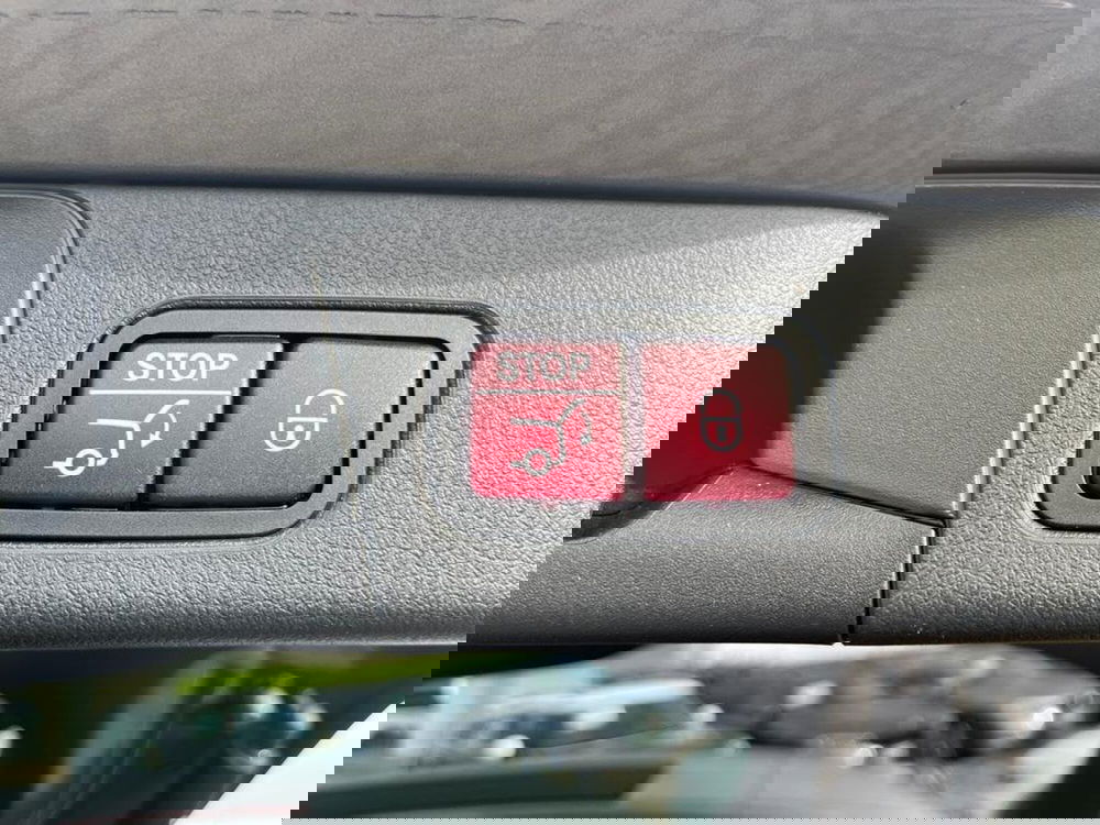 Mercedes-Benz Classe B usata a Pescara (10)