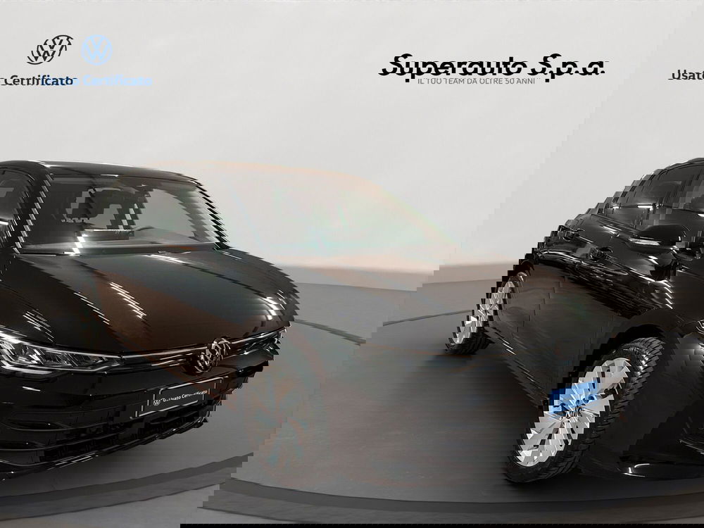 Volkswagen Golf nuova a Padova (3)