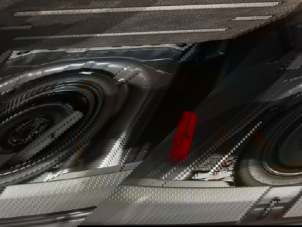 Volkswagen T-Roc usata a Padova (14)