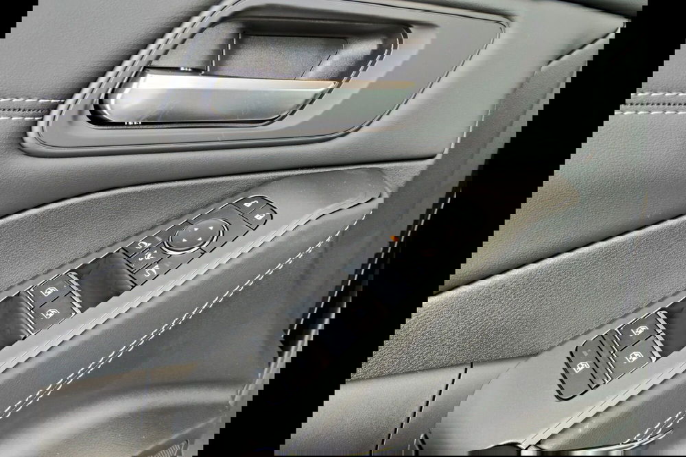 Nissan Qashqai nuova a Pescara (18)