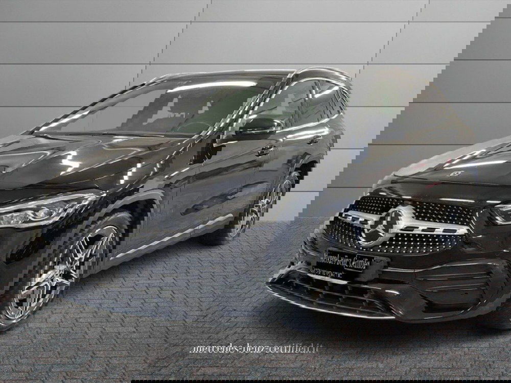 Mercedes-Benz GLA SUV usata a Macerata