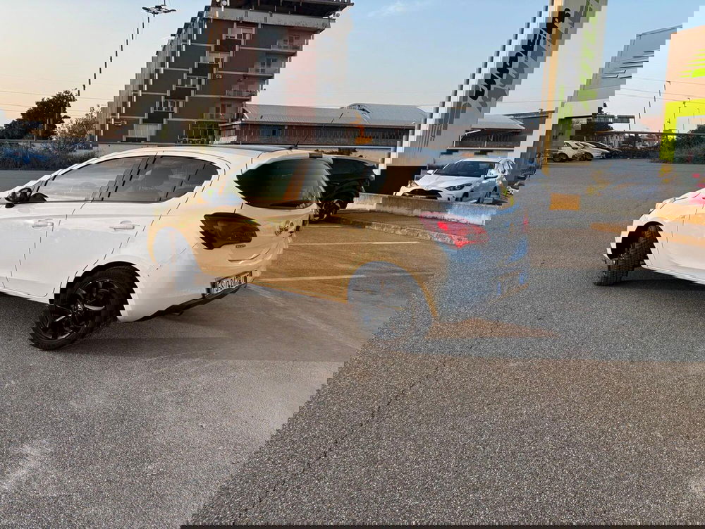 Opel Corsa usata a Vercelli (5)