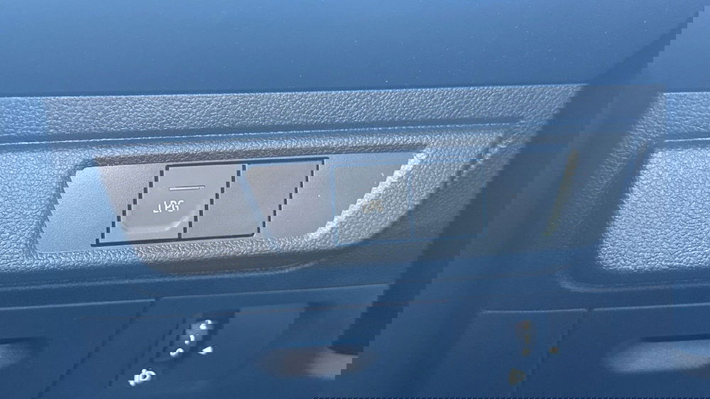 Dacia Sandero usata a Treviso (17)