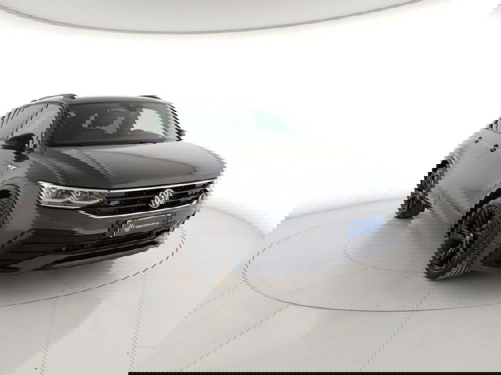 Volkswagen Tiguan usata a Massa-Carrara (4)