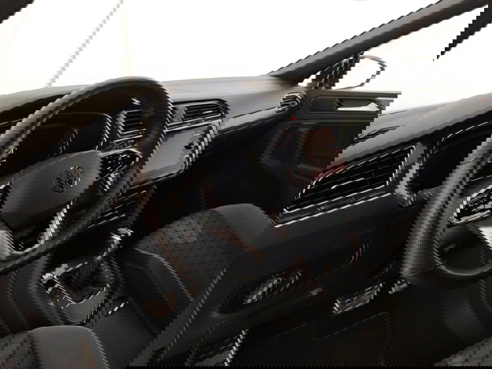 Volkswagen Tiguan usata a Massa-Carrara (8)