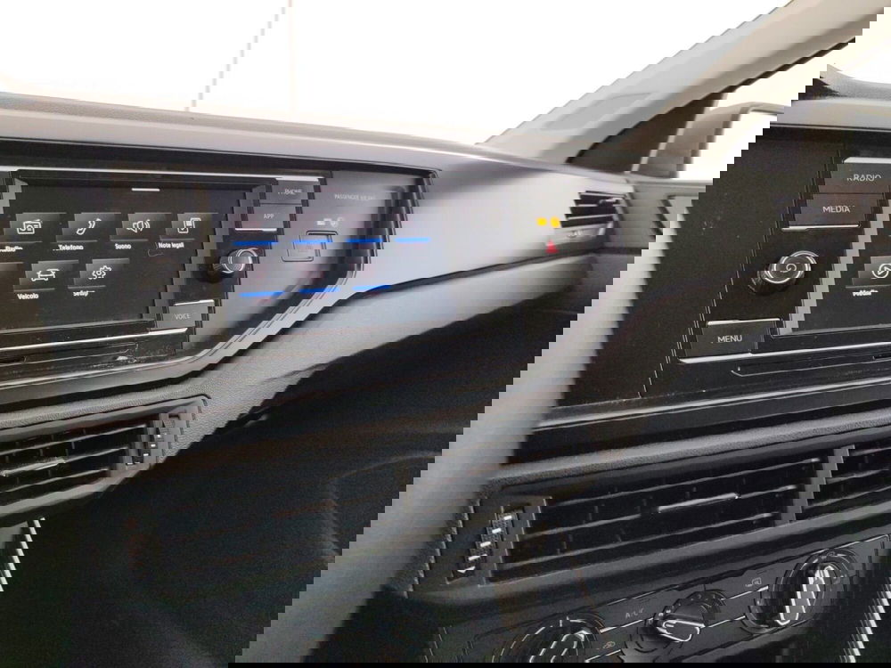 Volkswagen Polo usata a Massa-Carrara (13)