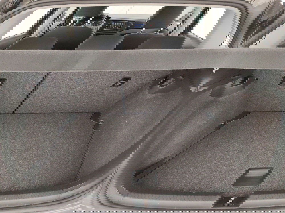 Volkswagen Polo usata a Massa-Carrara (15)