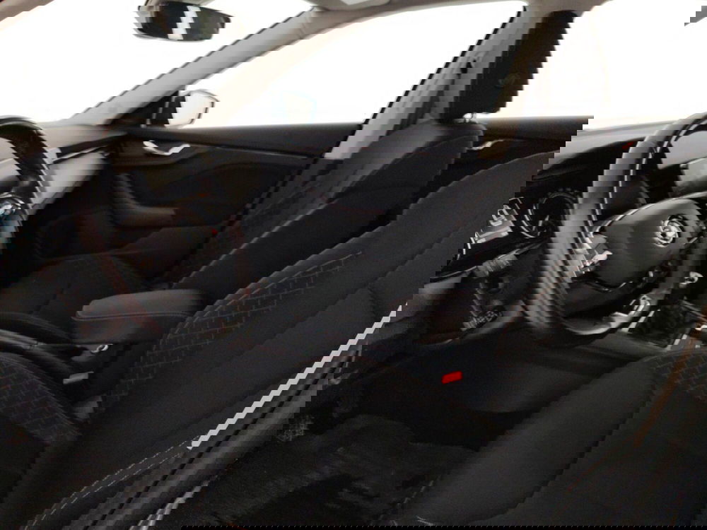 Skoda Kamiq usata a Massa-Carrara (7)