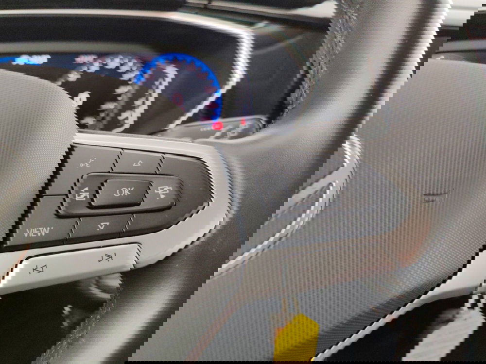 Volkswagen T-Cross usata a Massa-Carrara (13)