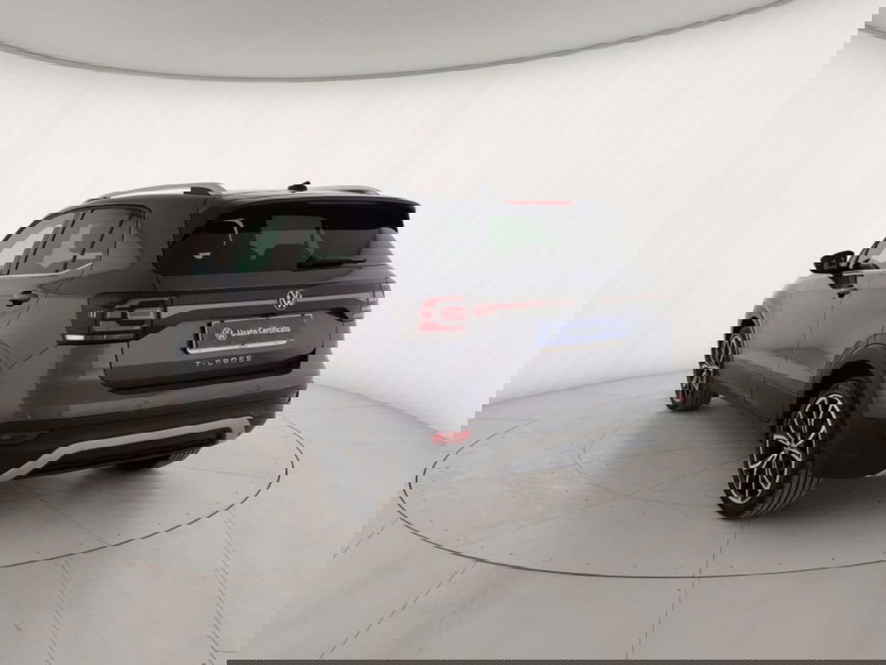 Volkswagen T-Cross usata a Massa-Carrara (2)