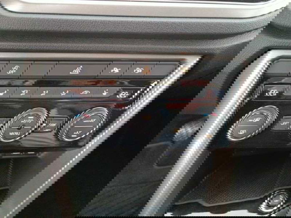 Volkswagen T-Roc usata a Treviso (19)