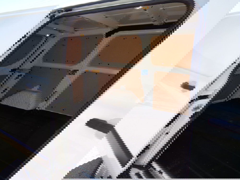 Ford E-Transit Custom Furgone usata a Belluno (9)