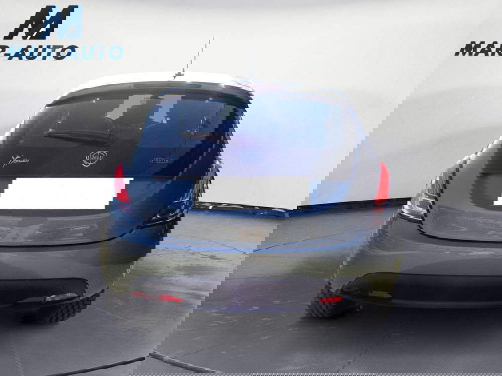 Lancia Ypsilon usata a Treviso (16)