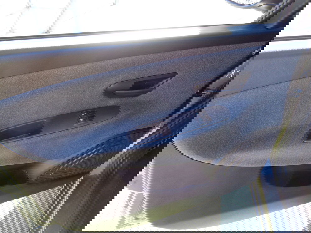 Lancia Ypsilon usata a Treviso (7)