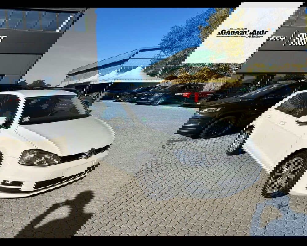 Volkswagen Golf usata a Lucca