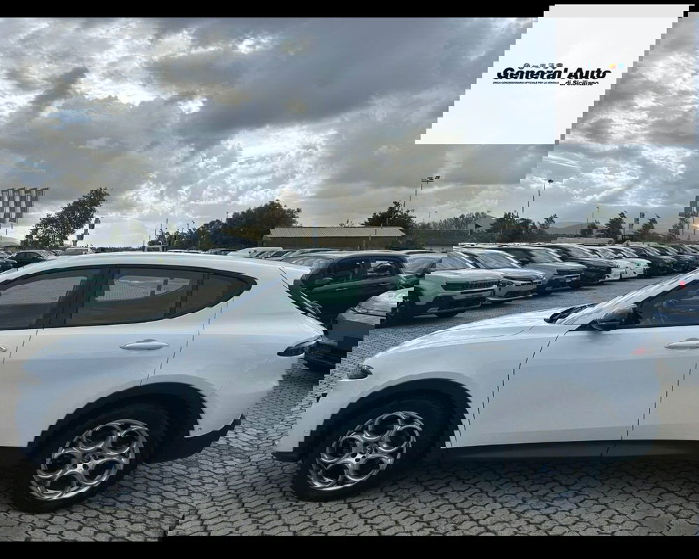 Alfa Romeo Tonale usata a Lucca (4)