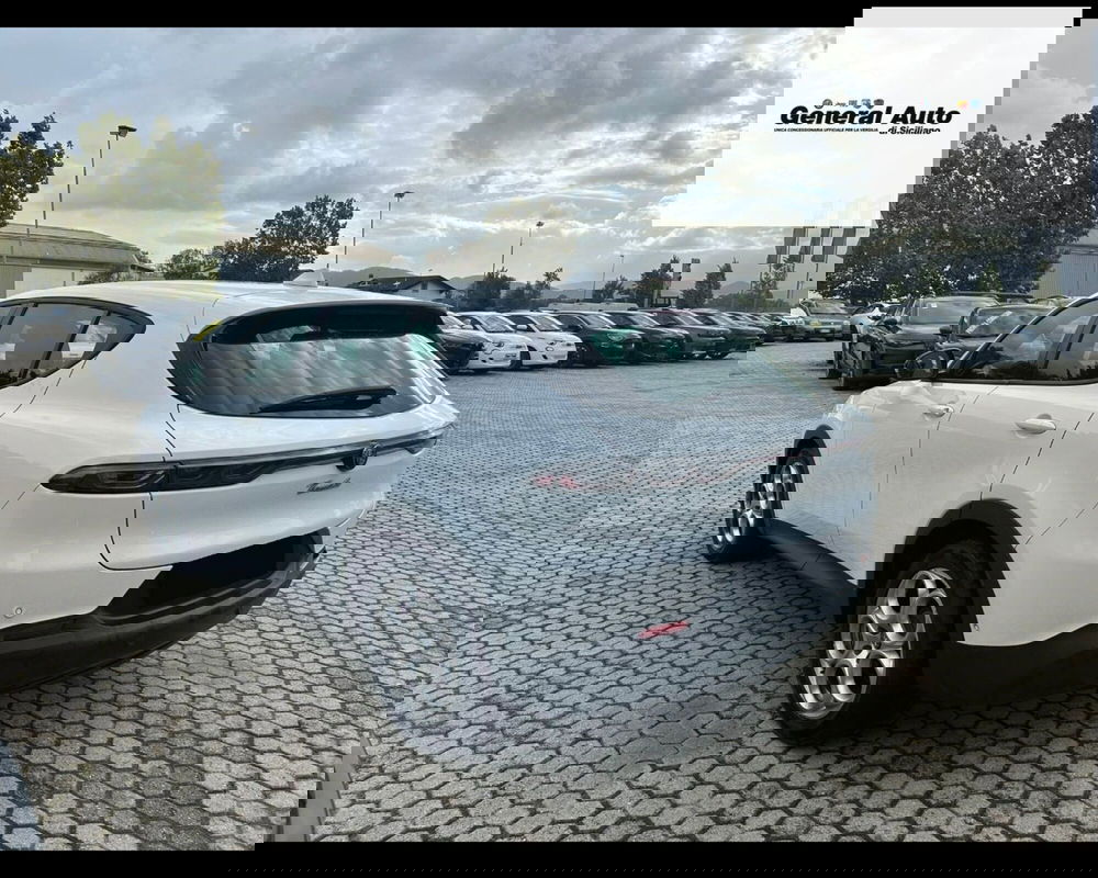 Alfa Romeo Tonale usata a Lucca (5)