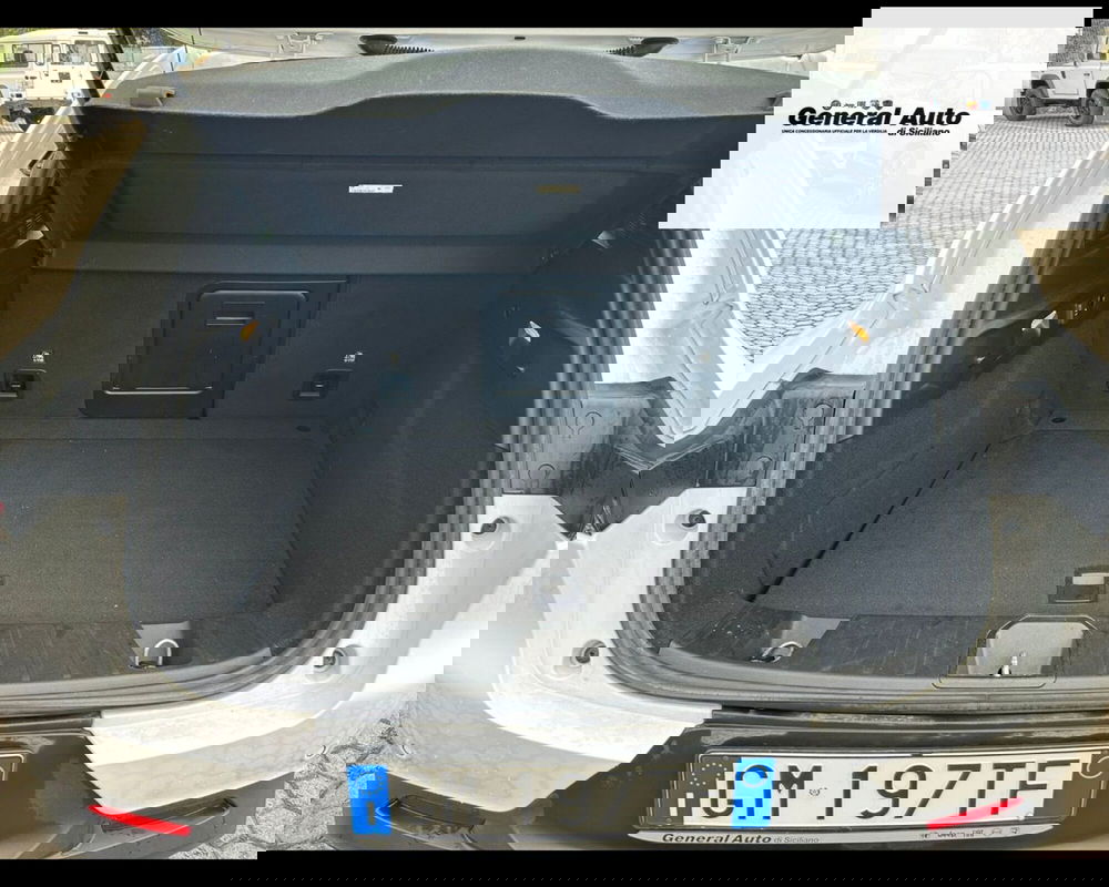 Alfa Romeo Tonale usata a Lucca (7)