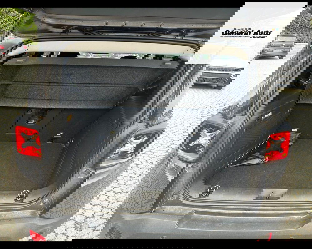 Jeep Renegade usata a Lucca (8)