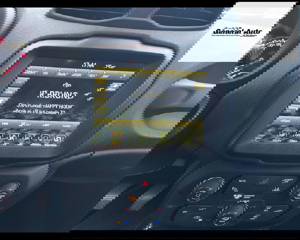 Jeep Renegade usata a Lucca (15)