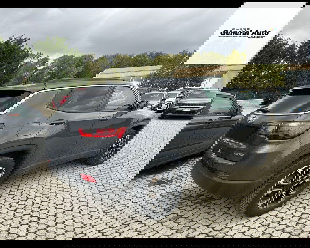 Jeep Compass usata a Lucca (8)