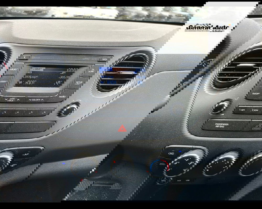 Hyundai i10 usata a Lucca (14)