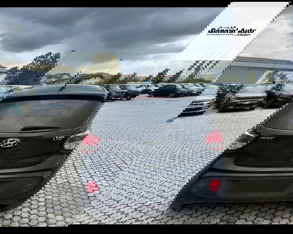 Hyundai i10 usata a Lucca (6)