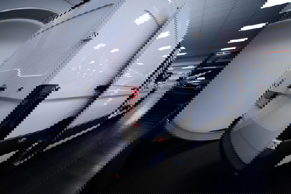 Renault Master Furgone nuova a Torino (4)