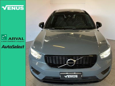 Volvo XC40 T5 Recharge Plug-in Hybrid R-design del 2021 usata a Monza