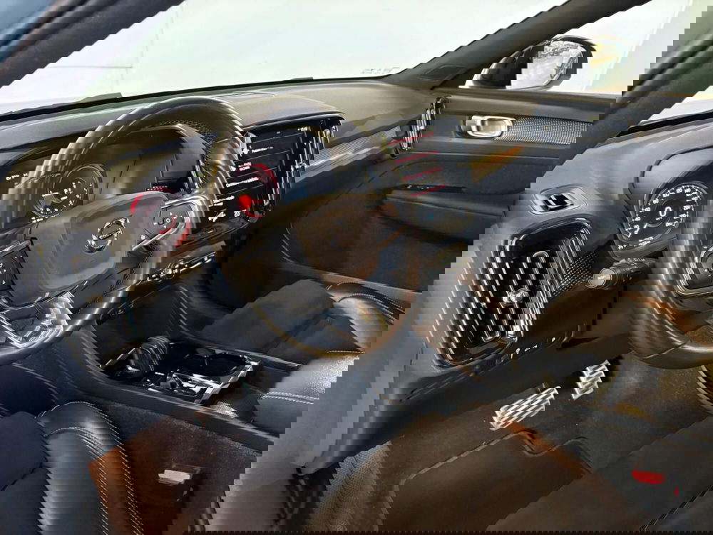 Volvo XC40 usata a Monza e Brianza (11)