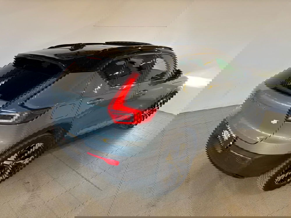 Volvo XC40 usata a Monza e Brianza (6)