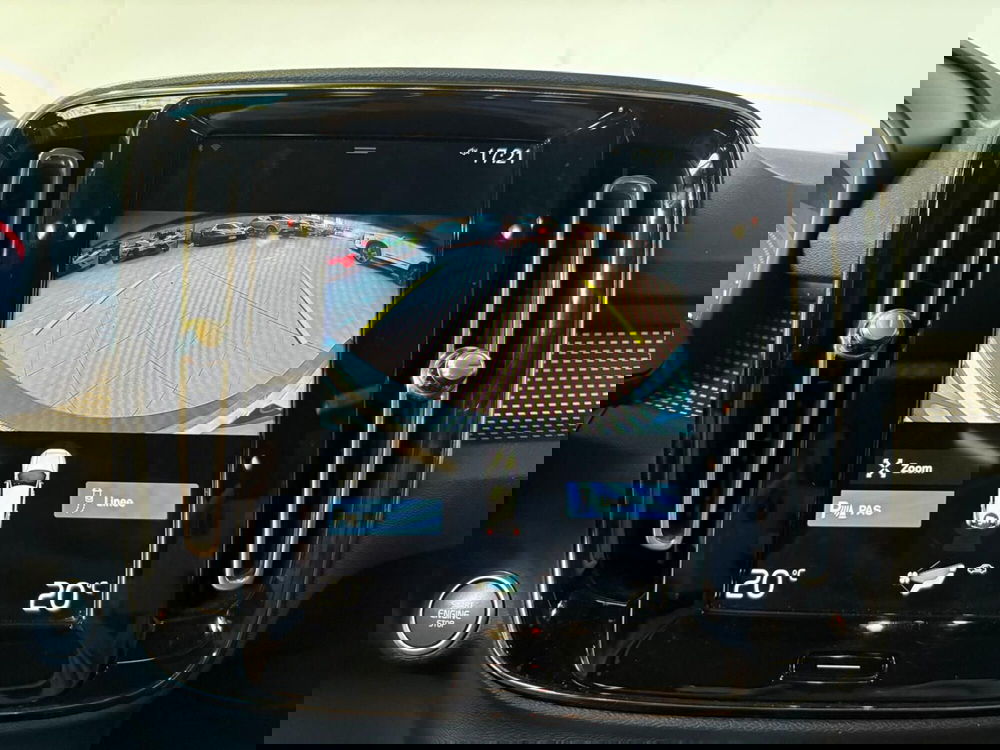 Volvo XC40 usata a Monza e Brianza (9)