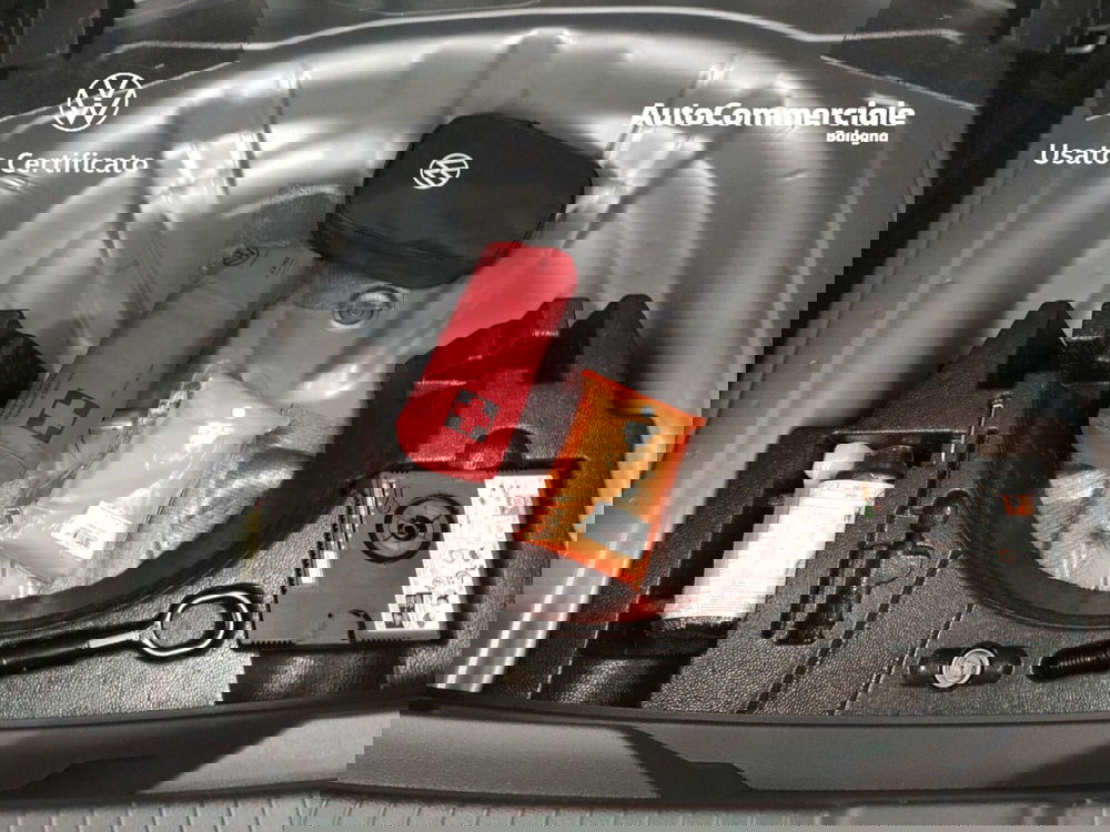 Volkswagen T-Roc usata a Bologna (18)